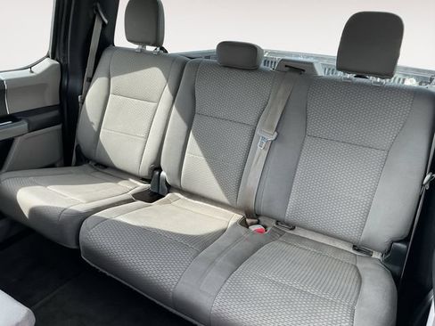 Used 2016 Ford F150 XLT AWD/4WD image 13