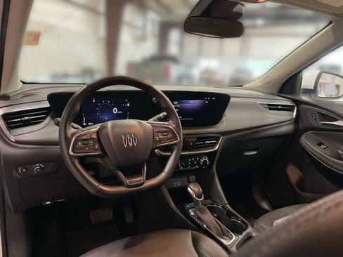 Used 2024 Buick Encore GX Sport Touring w/ Comfort Package FWD image 18
