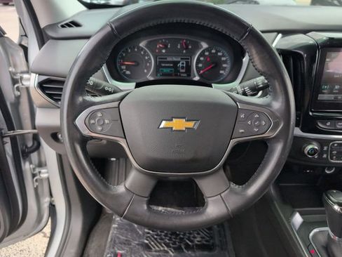 Used 2019 Chevrolet Traverse LT FWD image 12
