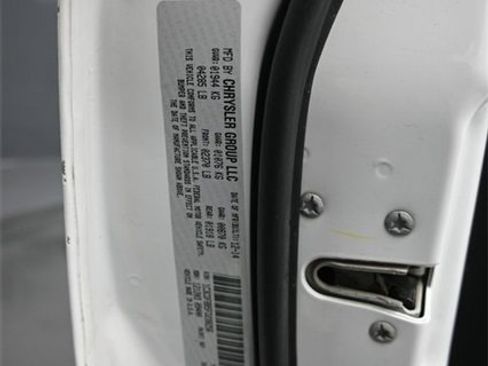 Used 2015 Dodge Dart SXT image 15