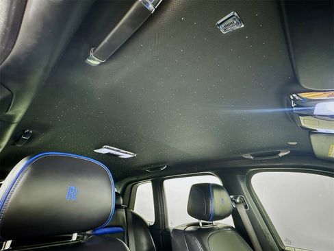 Certified 2021 Rolls-Royce Cullinan Black Badge image 22