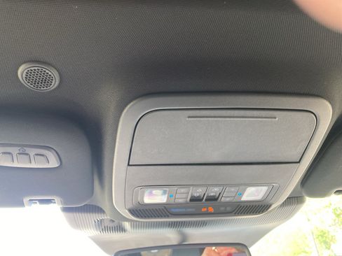 Used 2025 Ford Explorer ST AWD/4WD image 13