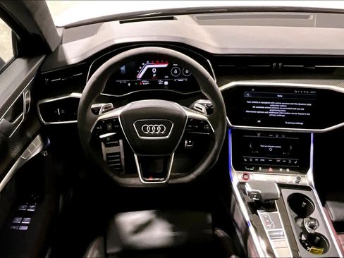 Used 2025 Audi RS 6 performance image 5