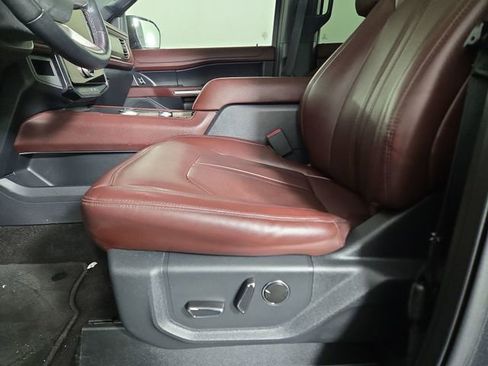 Used 2022 Ford Expedition Max Limited AWD/4WD image 33