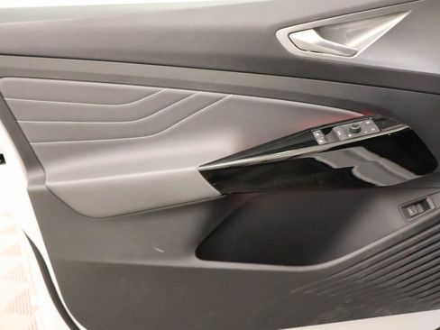 Used 2023 Volkswagen ID.4 S RWD image 16