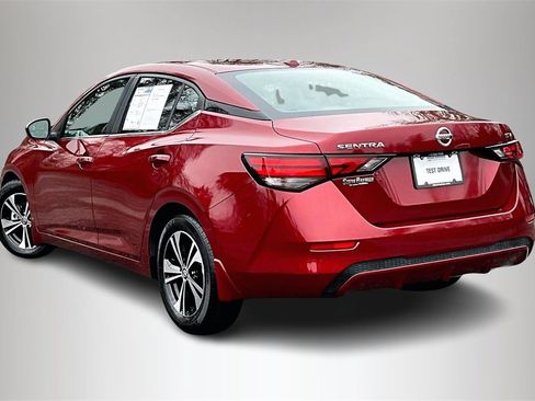 Used 2021 Nissan Sentra SV image 5