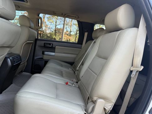 Used 2011 Toyota Sequoia SR5 image 19