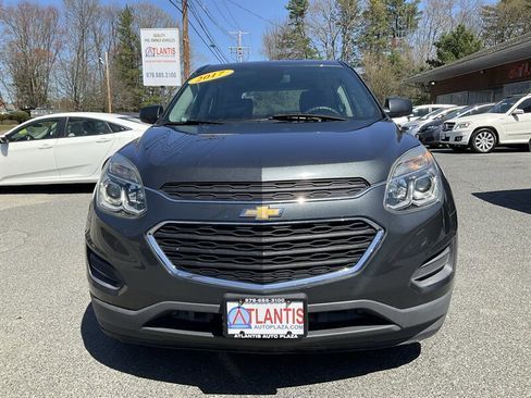 Used 2017 Chevrolet Equinox LS FWD image 2
