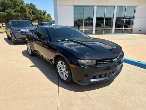 Used 2014 Chevrolet Camaro LS RWD image 2