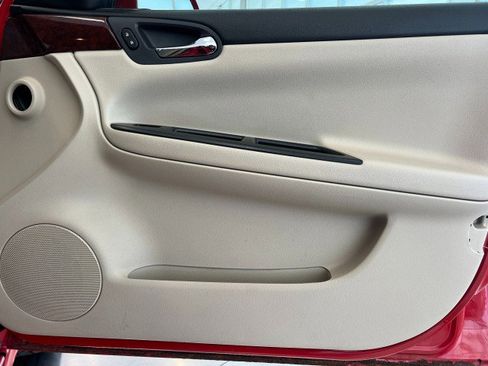 Used 2009 Chevrolet Impala LT image 16