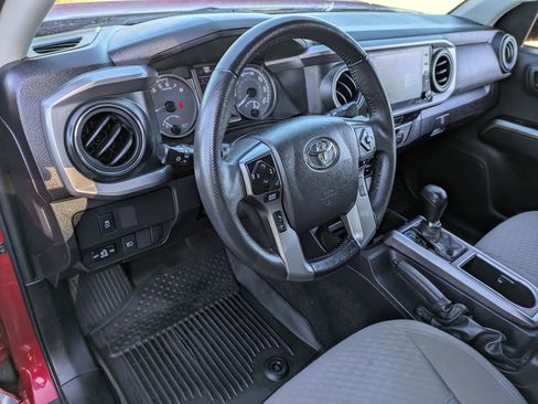 Used 2023 Toyota Tacoma image 8