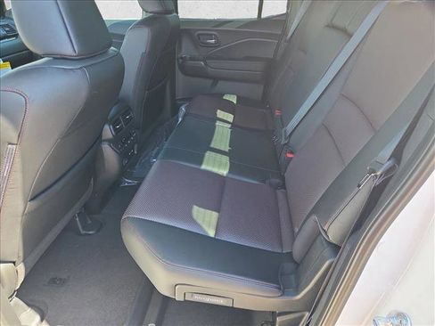 New 2026 Honda Ridgeline Black Edition image 16