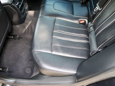 Used 2018 BMW 540i w/ Premium Package RWD image 18