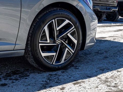 Used 2024 Volkswagen Jetta SEL image 9