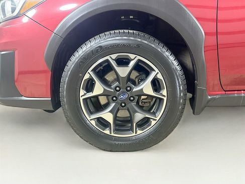 Used 2019 Subaru Crosstrek 2.0i Premium w/ Moonroof Package image 22