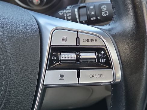 Used 2020 Kia Telluride S FWD image 23