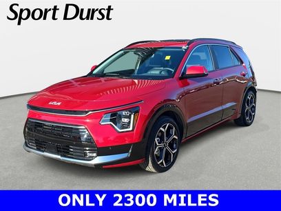 Used 2025 Kia Niro SX Touring