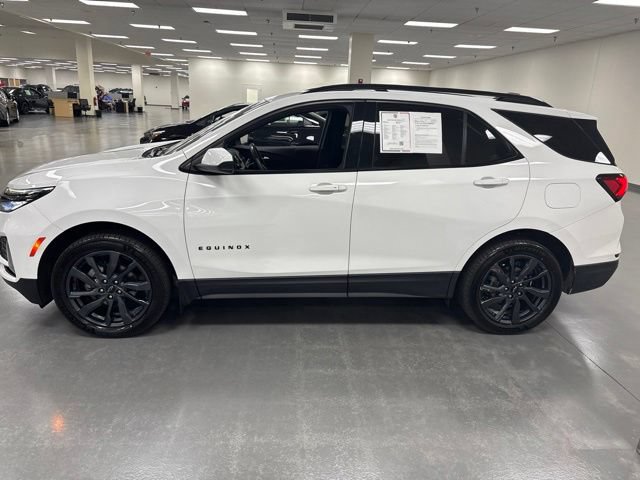 Used 2022 Chevrolet Equinox RS AWD/4WD image 4