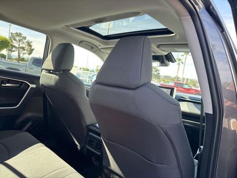 Certified 2023 Toyota RAV4 XLE w/ Convenience Package FWD image 25