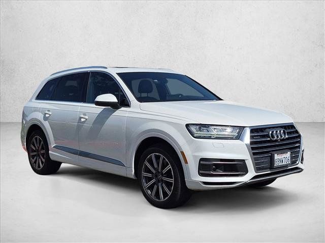 Used 2017 Audi Q7 3.0T Prestige w/ Prestige Package AWD/4WD image 3