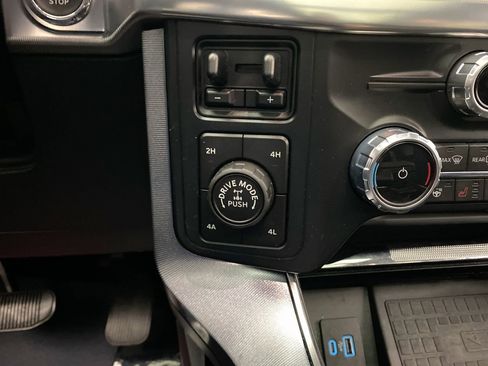 Used 2022 Ford F150 Raptor w/ Raptor 37 Performance Package AWD/4WD image 20