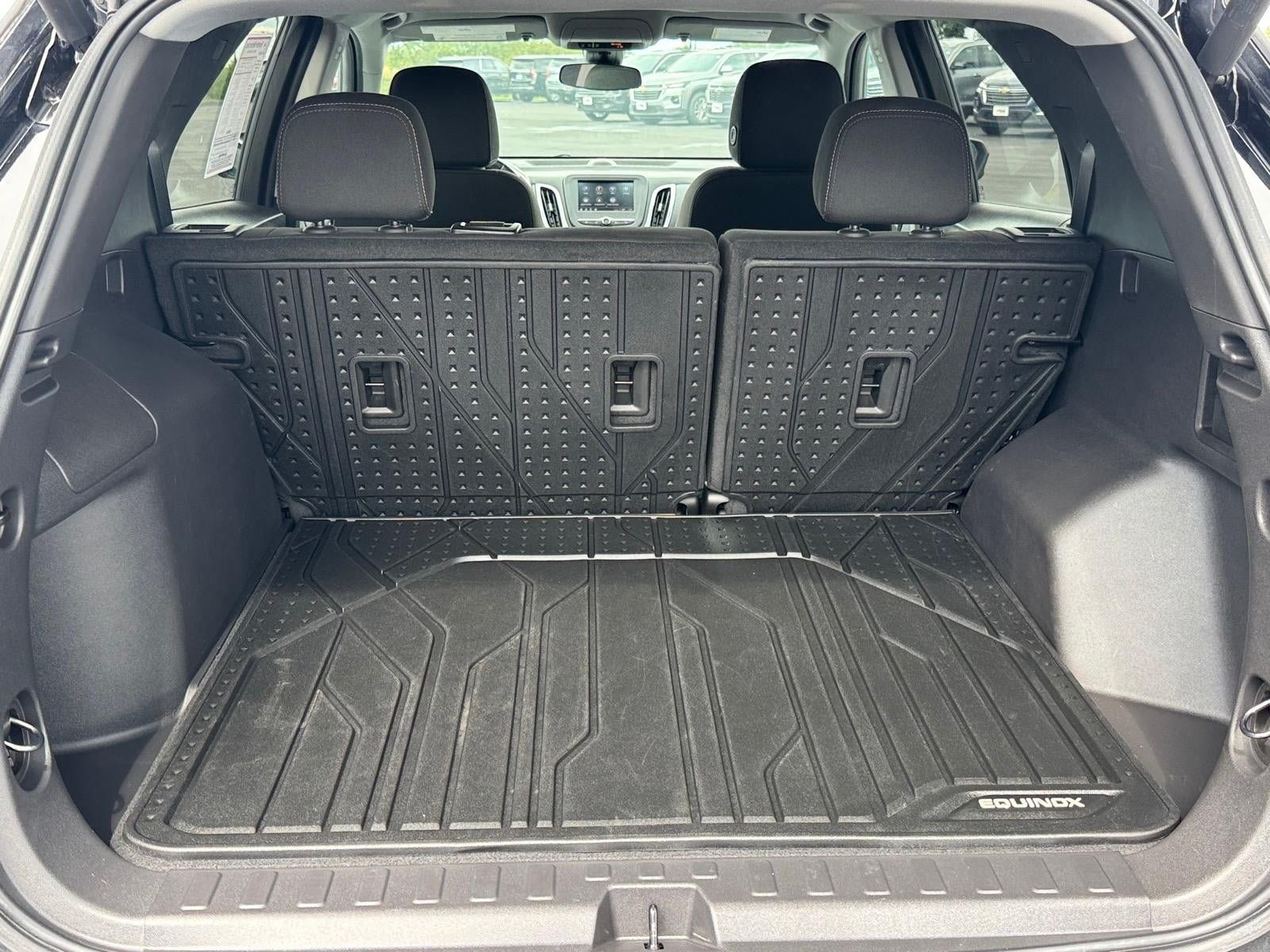 Used 2024 Chevrolet Equinox LT w/ LPO, Floor Liner Package AWD/4WD image 4