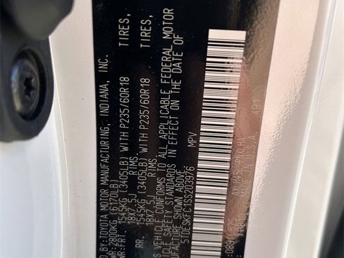 Used 2025 Toyota Sienna Platinum image 10