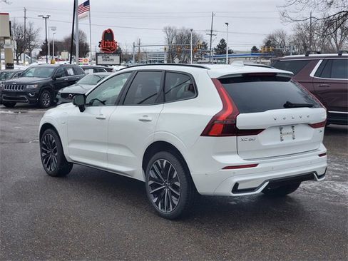New 2026 Volvo XC60 T8 Ultra w/ Climate Package image 6