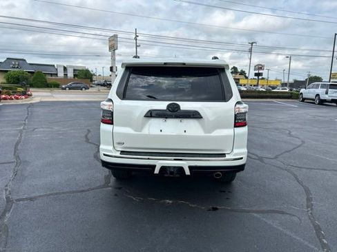 Used 2019 Toyota 4Runner Limited AWD/4WD image 7