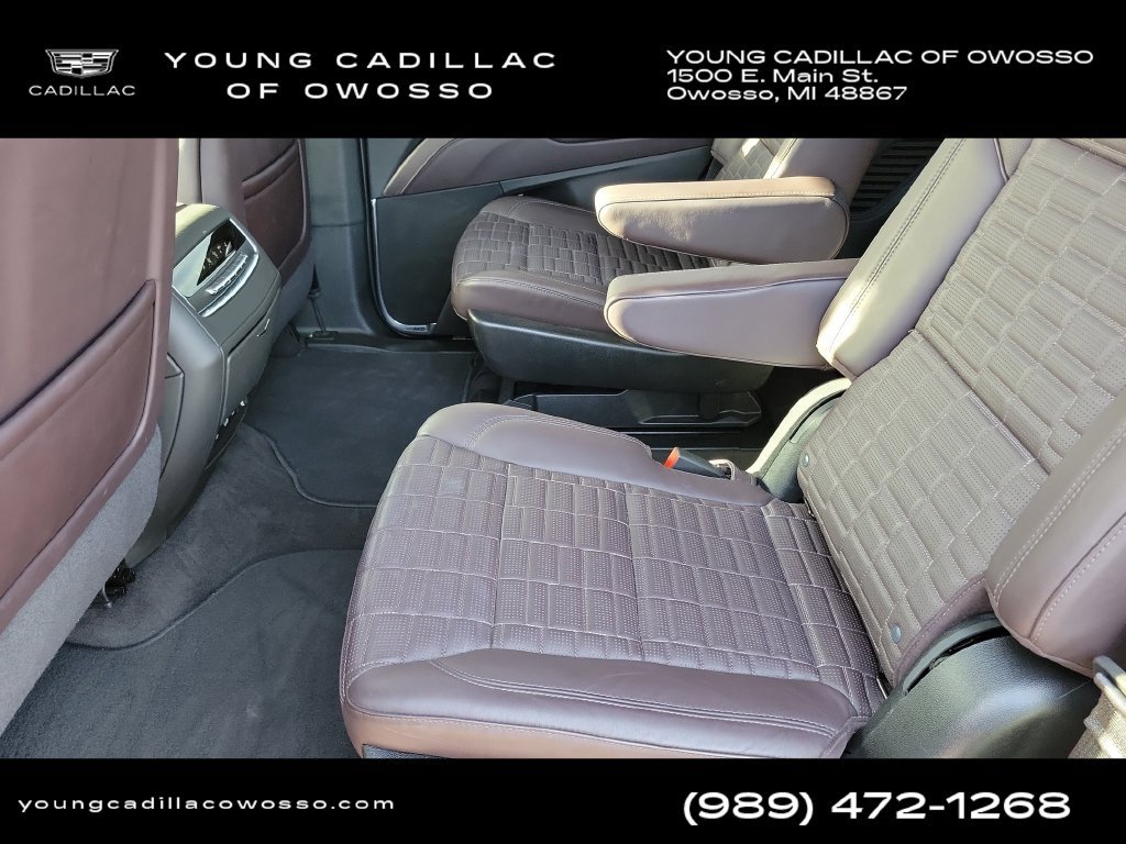 Used 2024 Cadillac Escalade Sport Platinum w/ LPO, ONYX Package AWD/4WD image 35