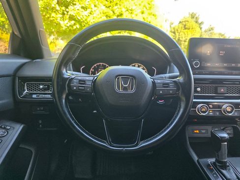 Used 2022 Honda Civic Sport image 18
