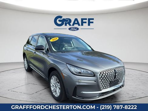 Used 2024 Lincoln Corsair AWD image 11