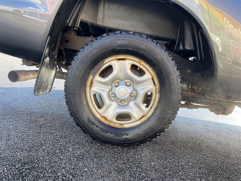 Used 2011 Toyota Tacoma 2WD Access Cab image 12