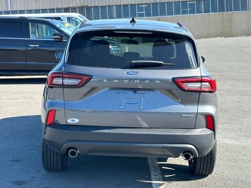 Used 2025 Ford Escape ST-Line AWD/4WD image 6