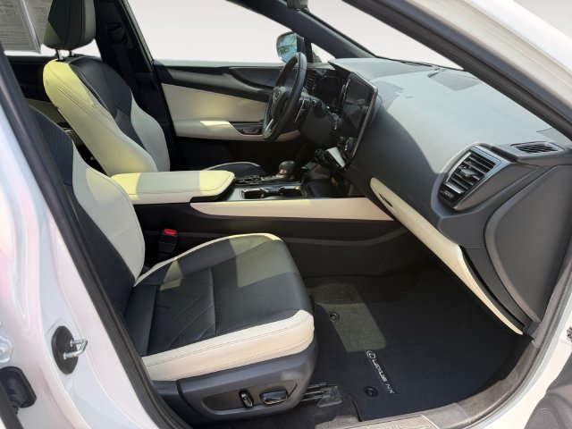 Used 2024 Lexus NX 350 AWD w/ Vision Package image 14