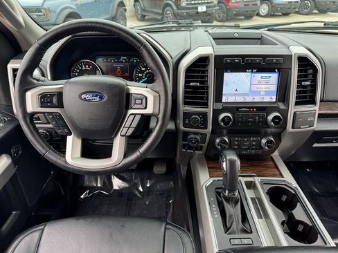 Certified 2019 Ford F150 Lariat w/ Equipment Group 502A Luxury image 4