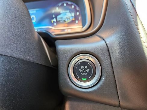 Used 2024 Chevrolet Suburban High Country w/ Advanced Technology Package AWD/4WD image 43