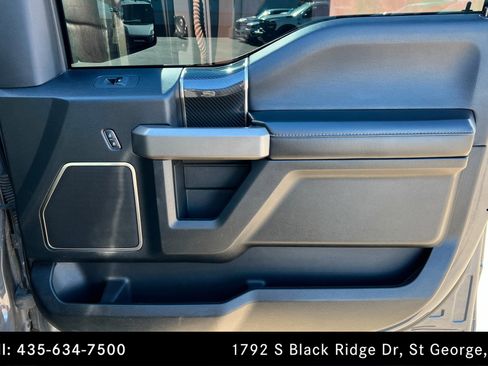 Used 2018 Ford F150 Raptor w/ Equipment Group 802A Luxury image 22