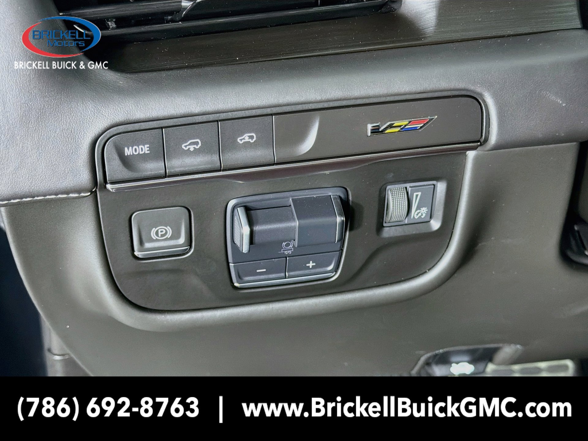 Used 2023 Cadillac Escalade ESV V AWD/4WD image 38