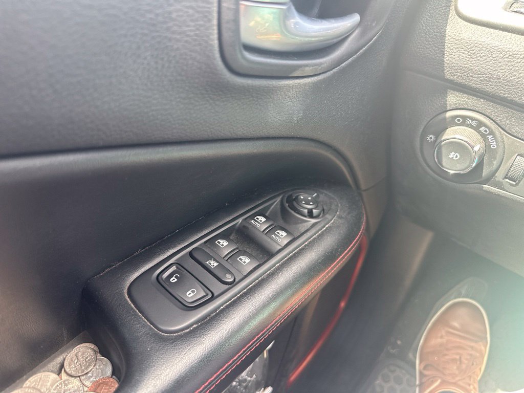 Used 2018 Jeep Compass Trailhawk AWD/4WD image 17