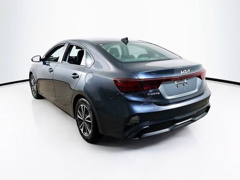 Used 2023 Kia Forte LXS image 7