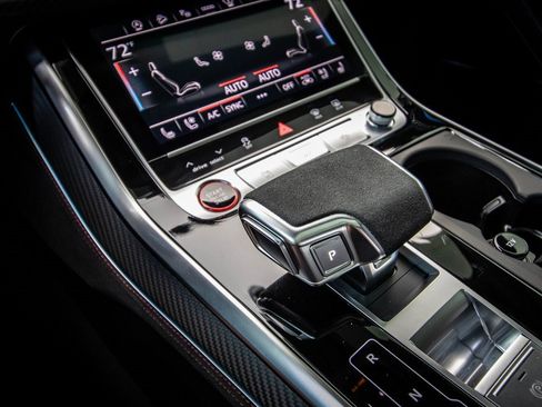 Used 2025 Audi RS Q8 performance image 44