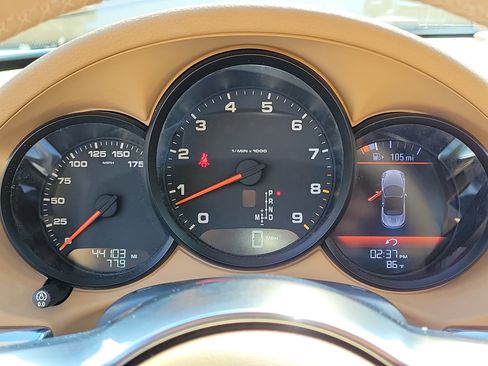 Used 2014 Porsche Boxster image 21
