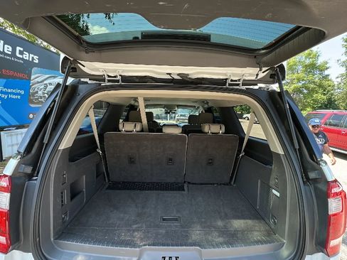 Used 2019 Ford Expedition Max XL AWD/4WD image 8