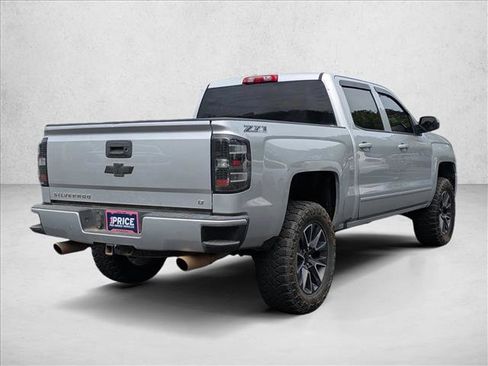 Used 2018 Chevrolet Silverado 1500 LT w/ All Star Edition AWD/4WD image 5