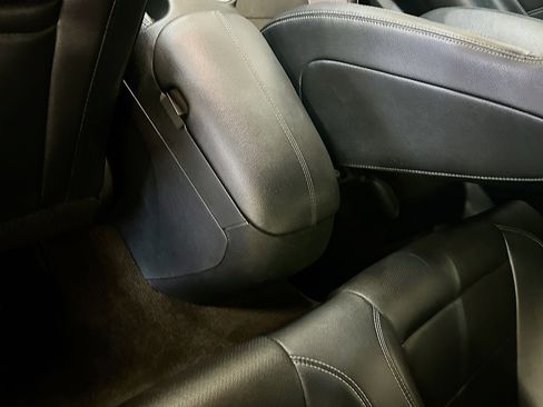 Used 2016 Ford Mustang Premium RWD image 27