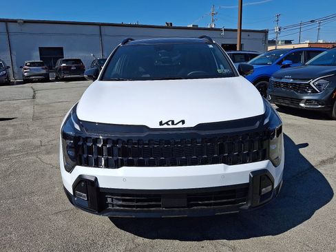 New 2026 Kia Sportage X-Line w/ X-Line Technology Package image 3