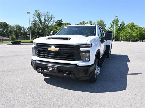 New 2025 Chevrolet Silverado 3500 W/T w/ WT Convenience Package image 3