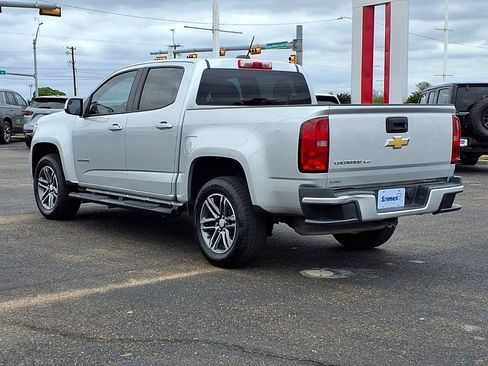 Used 2019 Chevrolet Colorado W/T w/ Custom Special Edition RWD image 6