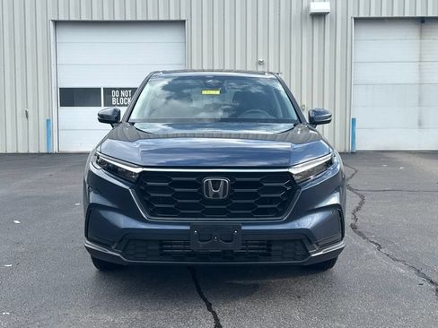Used 2025 Honda CR-V LX image 2